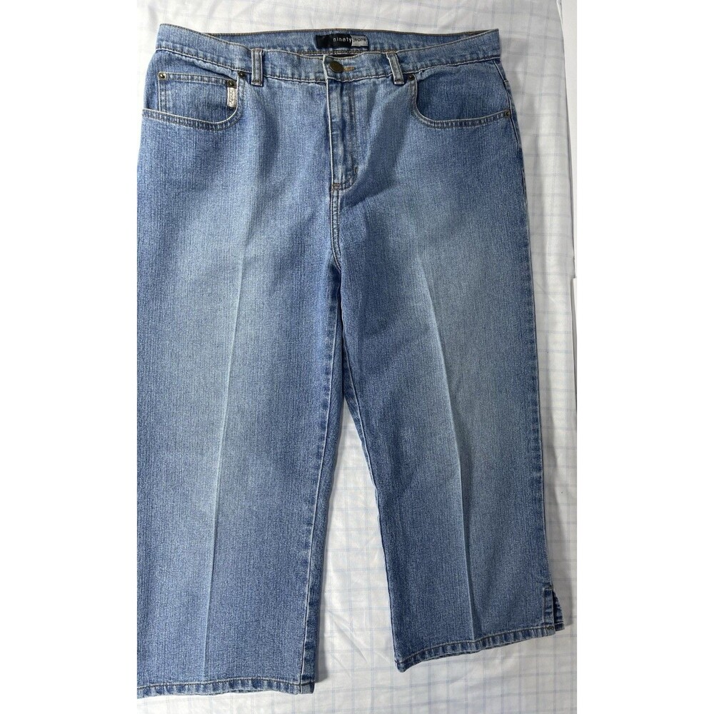 Ninety Jeans Womens Size 12 Capri Denim Blue Jeans Embroidered Back Pocket
